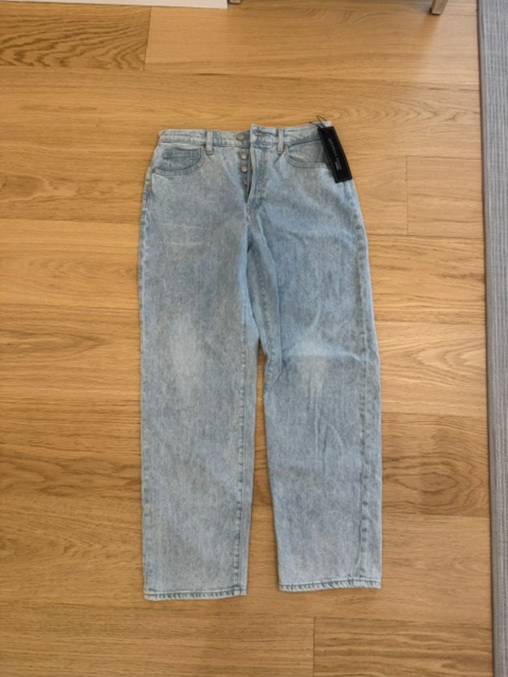 Veronica Beard never been worn tag still on perfect condition jeans